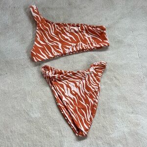 Skatie bikini in Capri!